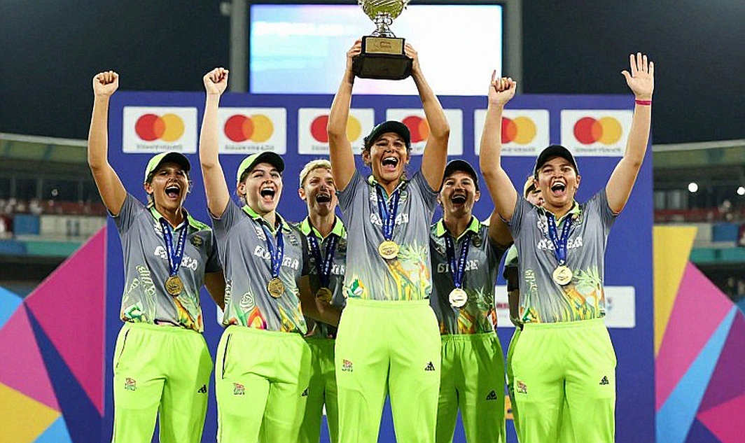 ৩৫ বলে শতক, ১৫ বলে ফিফটি: অভিষেক শর্মার ইনিংসে দ্বিতীয় ফিফটির ২০ বল কোথায়