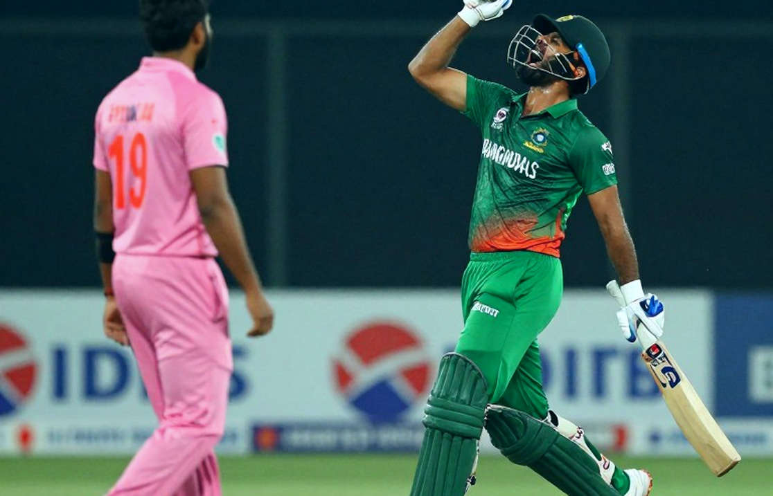 জাপানের ছাতা থেকে আবুধাবির রোদ: বাংলাদেশের টেস্ট প্রস্তুতিতে যে ফাঁকটা সংখ্যায় ধরা পড়ে না