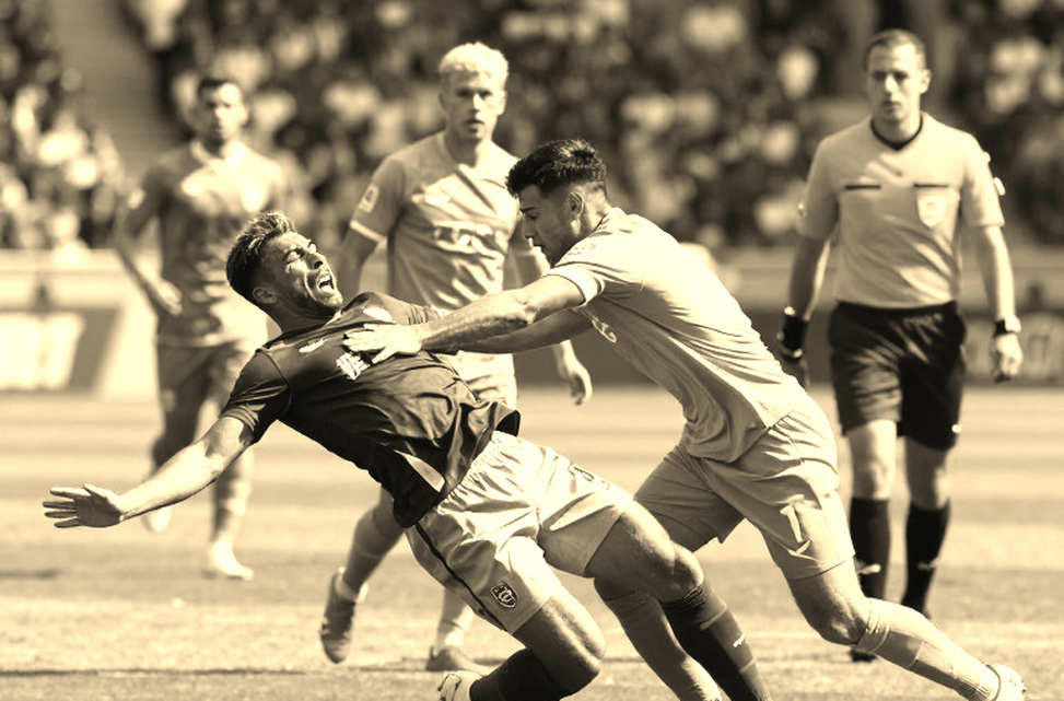 দ্বাদশ সপ্তাহের অঙ্ক: ডার্সি গ্রাহাম, একটি ছেঁড়া বাইসেপ এবং এমন এক ক্যালেন্ডার যা কারও অনুমতি চায়নি